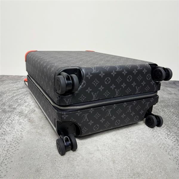 2026123143746822 260